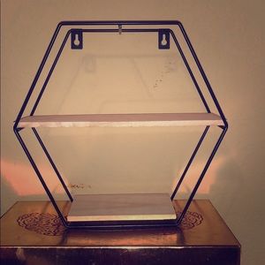 Hanging wall art shelf